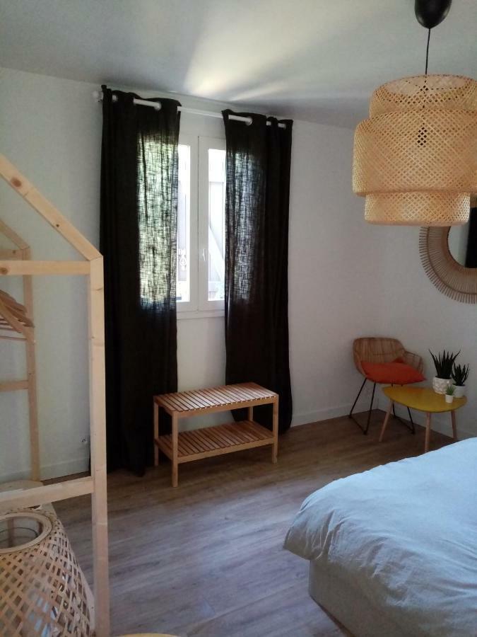 La Maison D A Cote Lacropte Екстер'єр фото